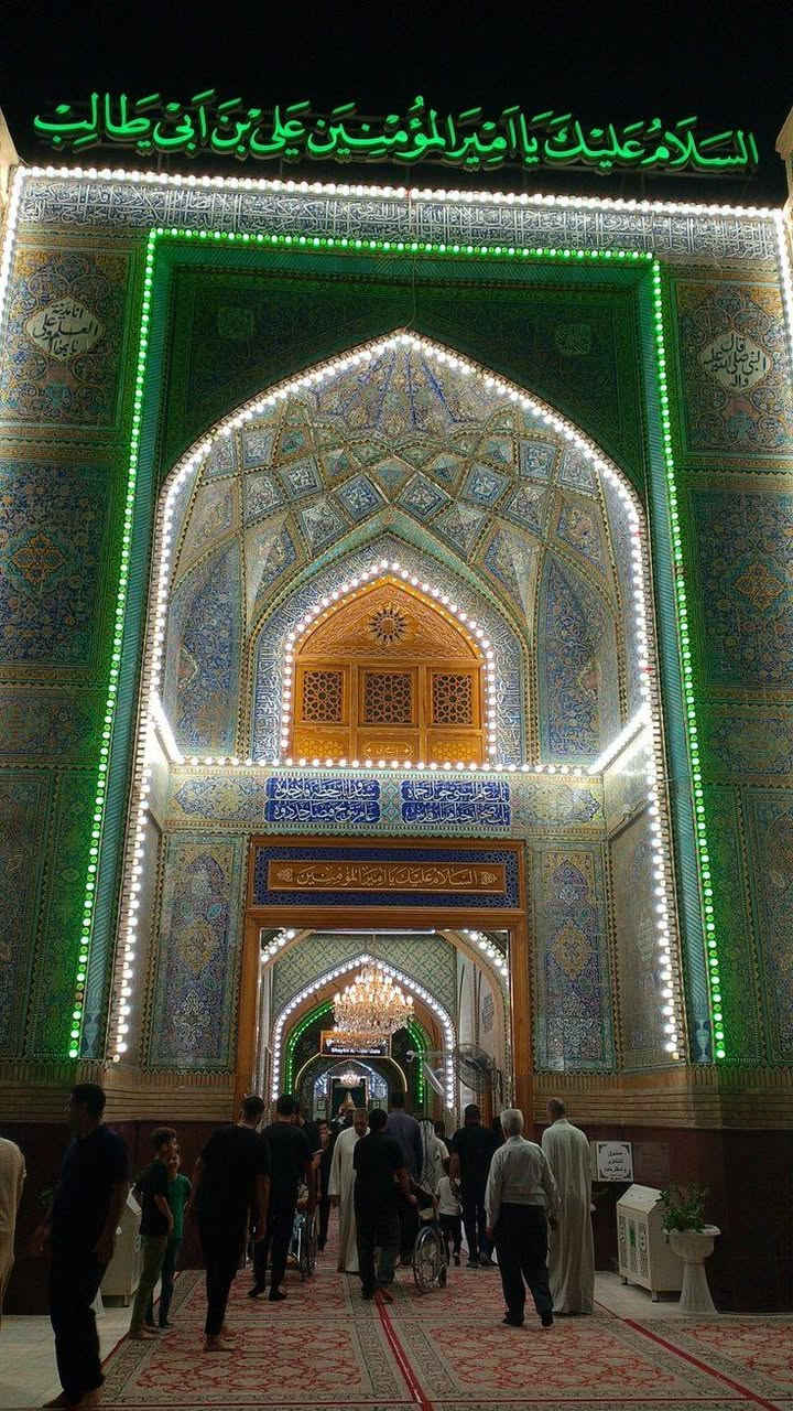 خطة زيارة النجف والكوفة الاثنين: الصباح:زيارة مرقد الإمام علي (عليه السلام) في النجف الأشرف. بعد الظهر:زيارة المقابر في النجف (وادي السلام). المساء:التوجه إلى الكوفة وزيارة مسجد الكوفة والمعالم الدينية الأخرى. للاستفسار والتنسيق، يرجى التواصل عبر الواتساب:***********
