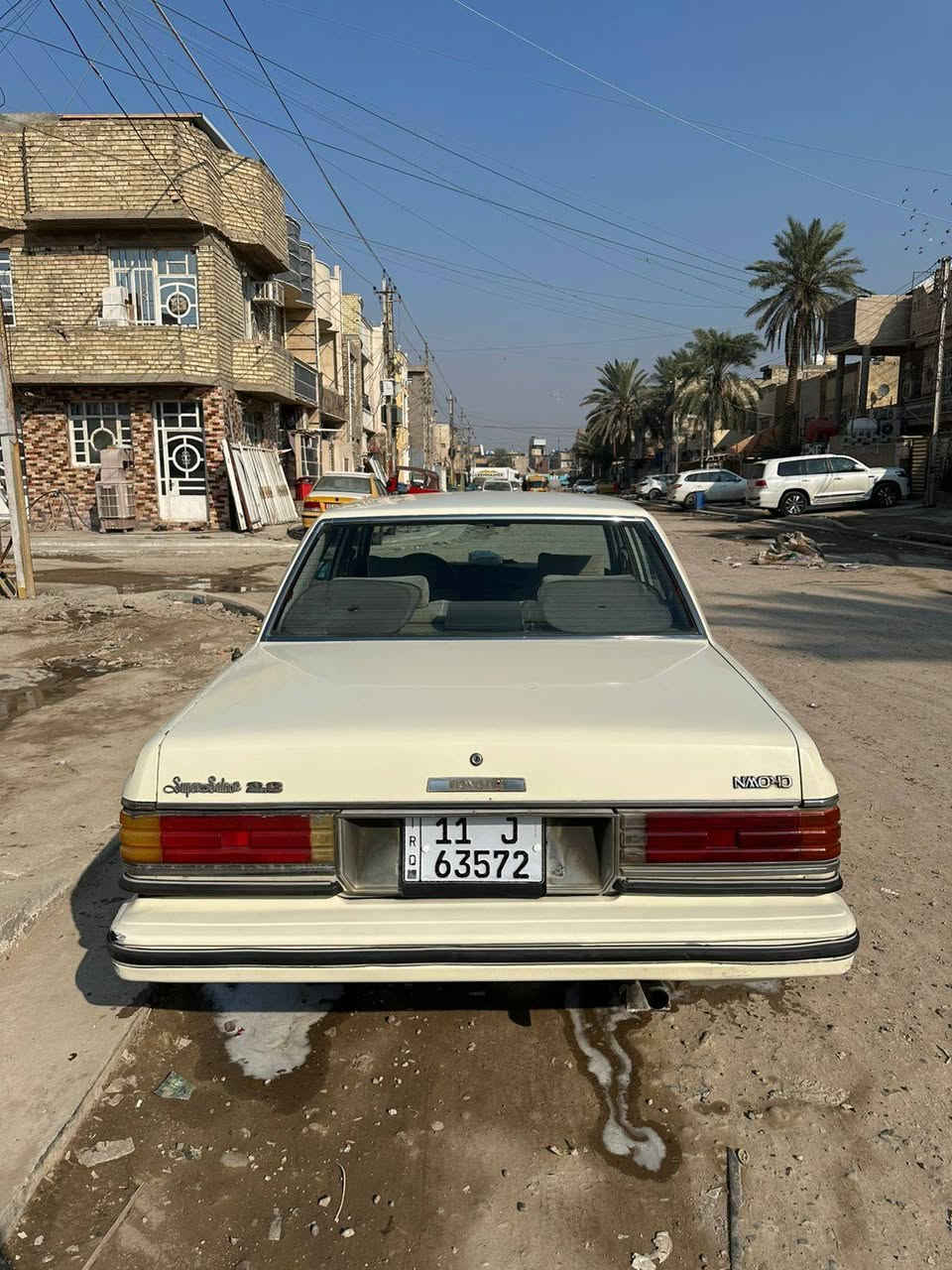 السلام عليكم للبيع سوبرموديل ٨٢ عله وضع الشركه ابلاديه كير اتوماتيك 
رقم انكليزي بسمي 
مكان السياره بغداد 
السعر ٦٠ ورقه 
الاتصال ***********
