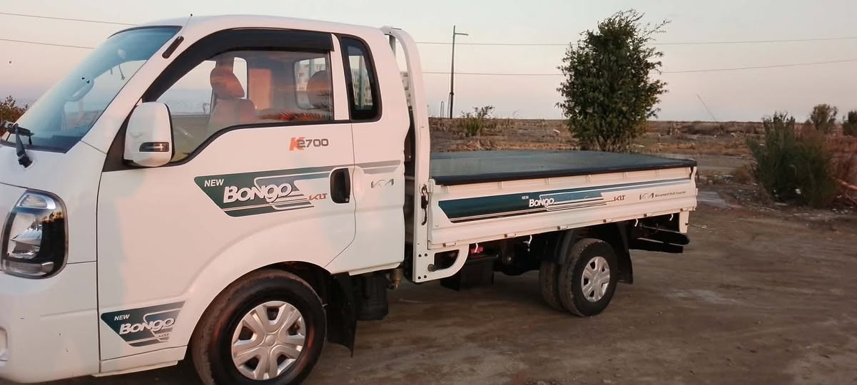 للبيع كيه حمل موديل 2021 مكفوله كفاله عامه سياره جديده بمعنى الكلمه 
تبريد تدفئه كير محرك شاصي رقم شاصي كلها كفاله
رقم قادسيه 
المكان ديوانيه 
السعر 138وبيها مجال 
***********
