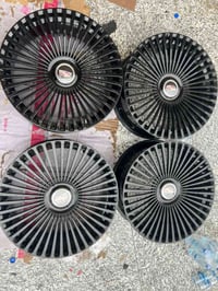 للبيع ويل كب كاديلاك موديل 2025غير مستعمل جديد حجم 24اصلي وكاله للتواص...