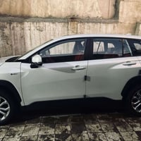 فورد لاندر • ٢٠٢٤ • ٢٠٠٠٠ كم