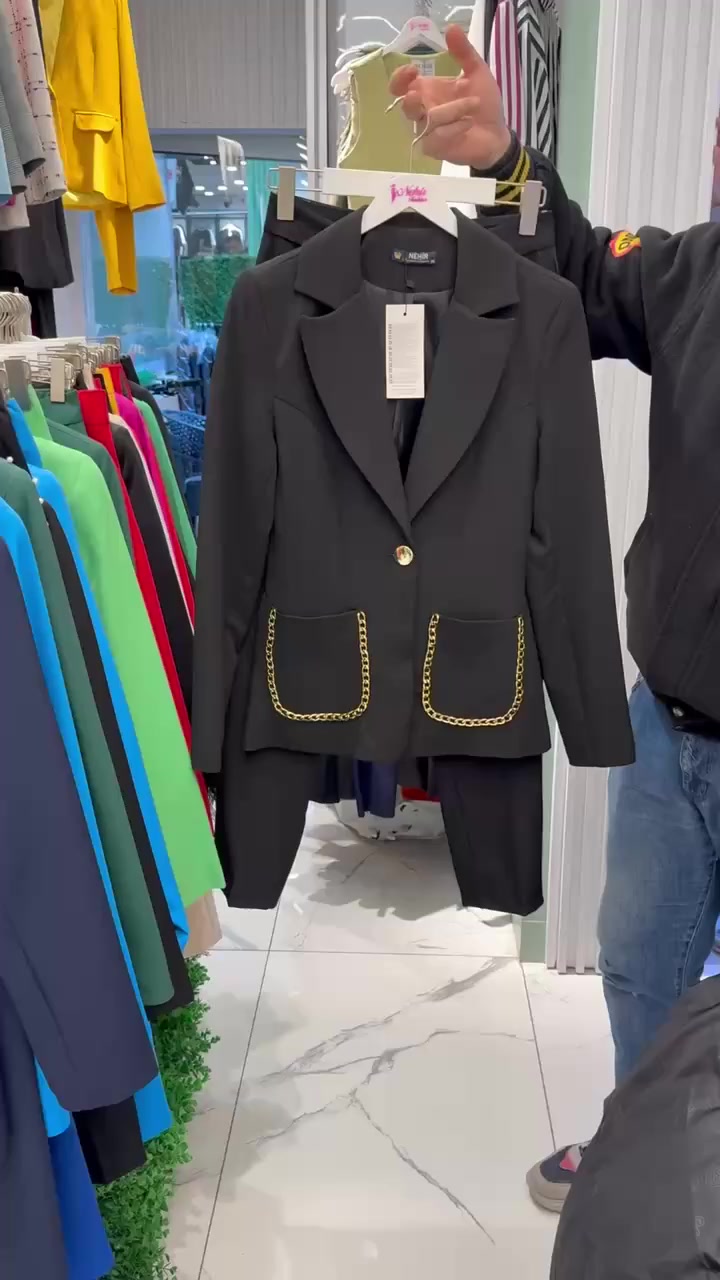 شروة اطقم عدد 300 قطعة القماش دبل اجنبي سيريات نظامي معا الوانهم مقاسات 36 لحد 46 
خامات درجة اولة السعر منهي دون فاتورة 8$ للحجز تواصل وتساب 00905380714942


**إذا كنت صاحب هذا الإعلان وتريد حذفه لأي سبب، رجاءا أرسل رسالة إلى الدعم الفني**