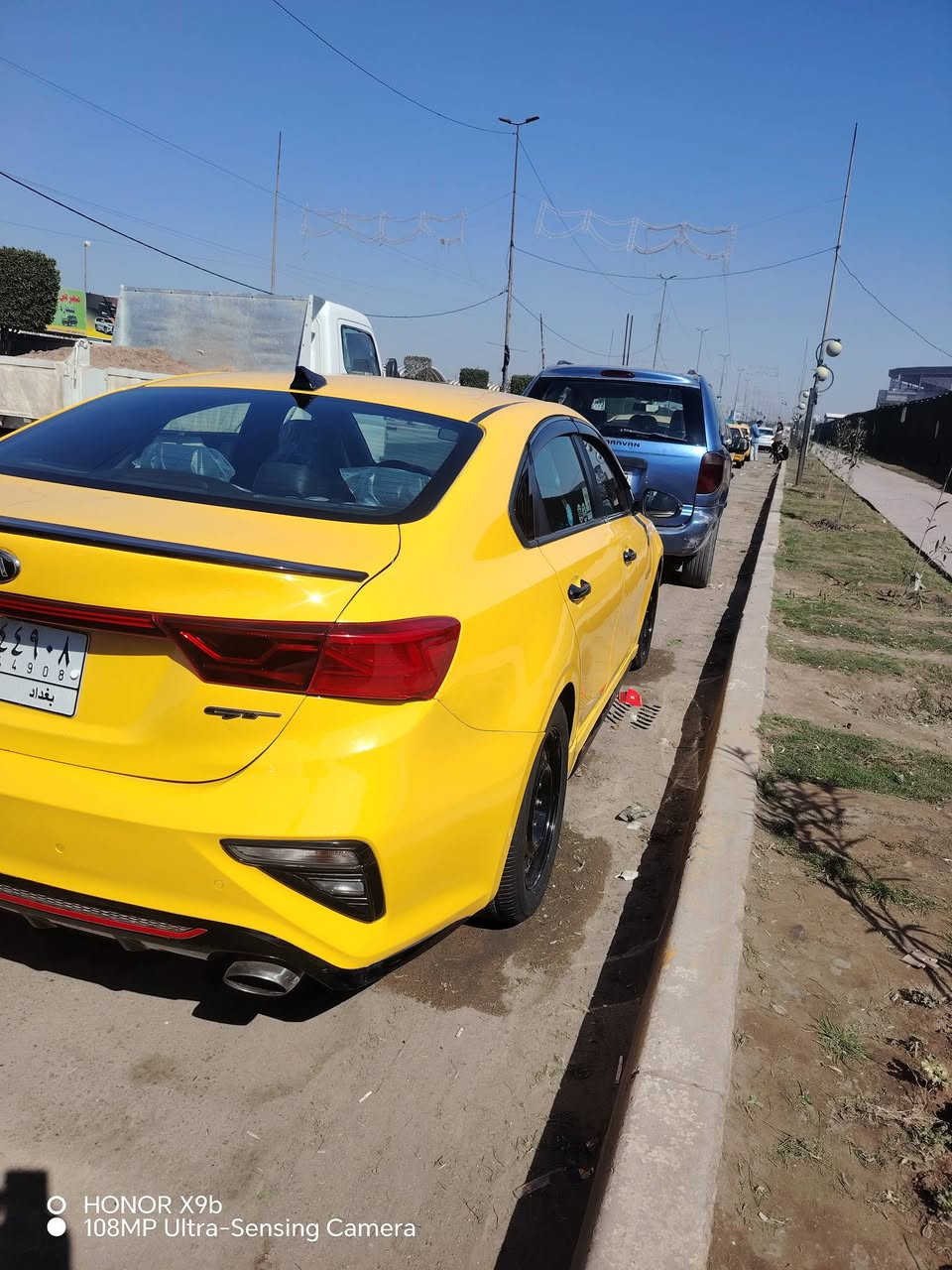 السلام عليكم فورتي مديل 2020 فول واحد عل واحد بيه بس الهلال مكينه كير صدر تبريد كله مكفوله كفاله عامه تخم تايركفاله مداور ثاني يوم العنوان الحبيبه الرقم *********** شاشه كامره تحكمات ستيرن لدات ترحيب كشن كهرباء بدون دواخل شرط الفحص حالوبه فقط السعر 128
