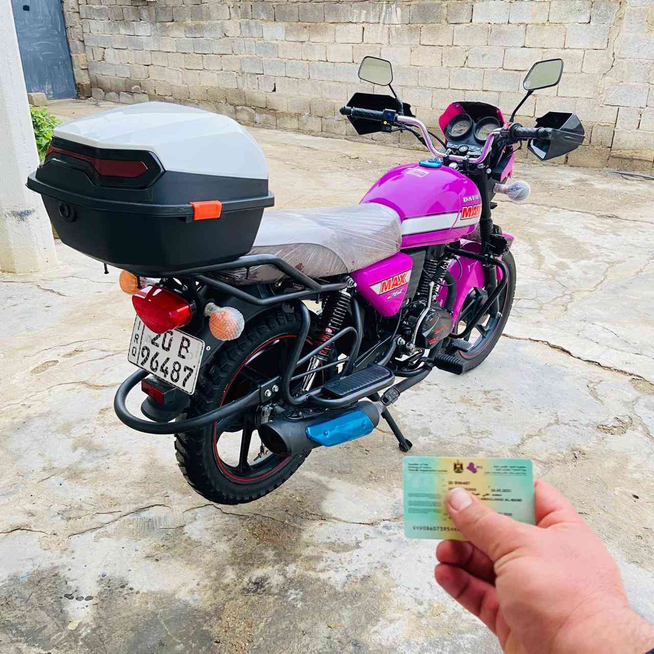 يالله
سلام وعليكم دراجه دايوان  للبيع ماكس فحل مكينه 200 مرقم ديالئ انكليزي تحويل ثاني يوم دراجه مكفوله اي نقص مابيهه مثل الصوره رجائن الموشراي اعبر المنشور اشكال اكو بل سوك المكان ديالئ دلي عباس السعر خاص او تصال بل رقم ***********
