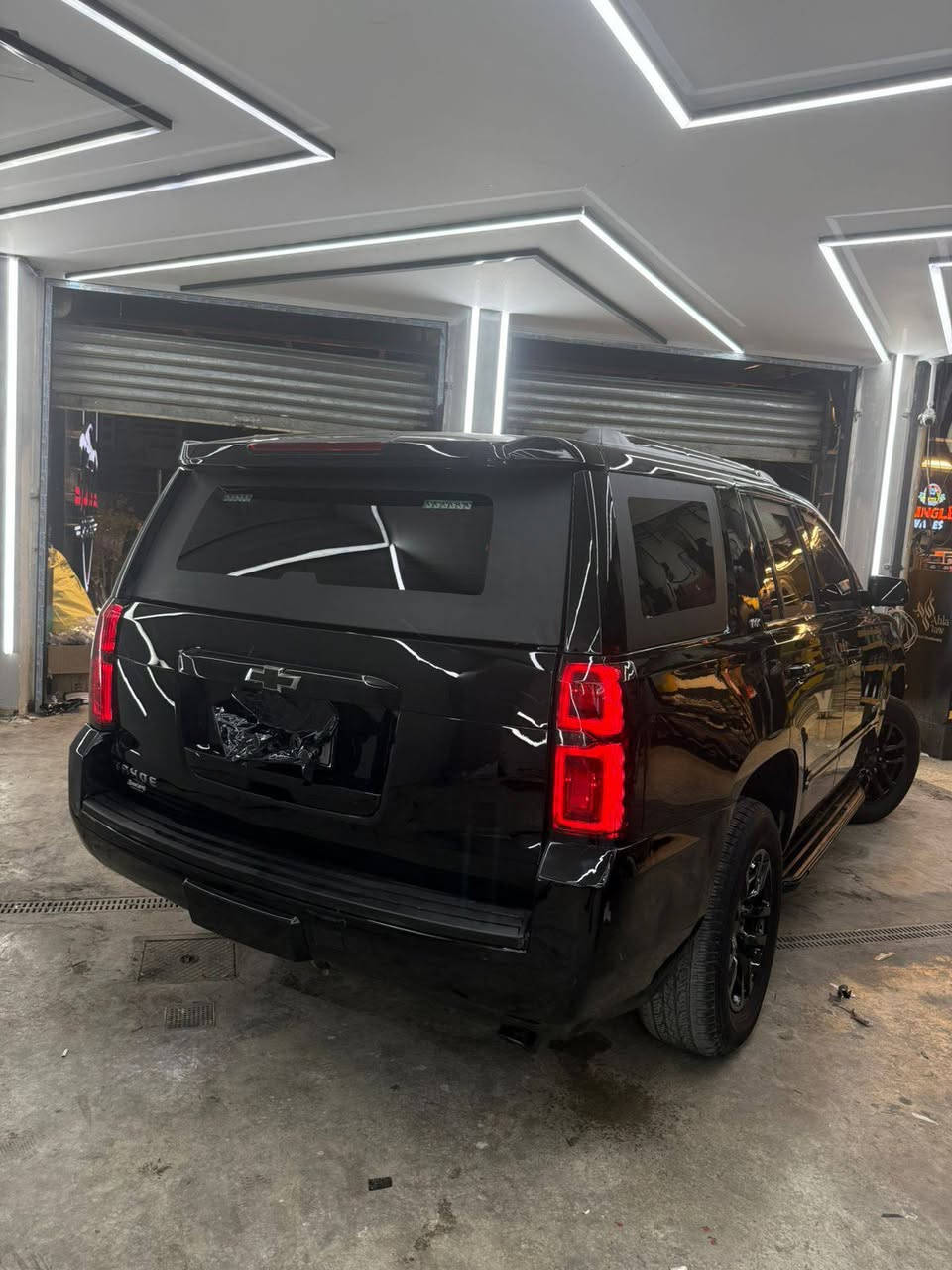 من بعد اذن الادمن الغالي للبيع تاهو موديل 2018 فول مواصفات  LTZ دخول جديد وسياحه عليهه ادامه كامله من عنايه وسيرفس عنوان بغداد ***********سعر180
