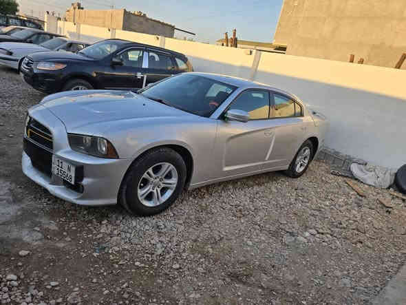 جارجر ٢٠١٢ امريكي جاملغ خلفي صبغ او الصندوك باقي كفاله رقم بغداد بسمي فول عدا الفتحه كير طياره بصمه شاشه جبير محرك ٦ سياره حلوه محرك كير تبريد صدر خلفي امامي جديد بيع فقط مال مستعجل السعر ١٣٥ بي مجال حك الجيه *********** بلاد رز
