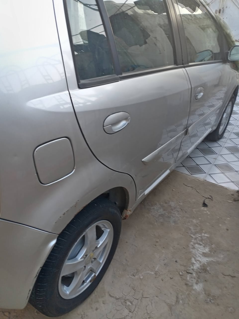 شيري اي ون رقم بغداد دولي موديل 13 مكفوله من الضربه تبريد شغال تدفئه مكان ديوانيه للاستفسار *********** بي واتساب السعر 40 بي مجال قليل
