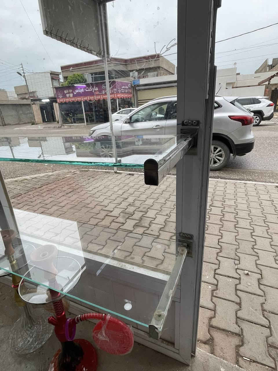 رفوف جام مال محل 7 أمتار يصير واجهيه ويرهم بحايط مكان قادسيه ***********
