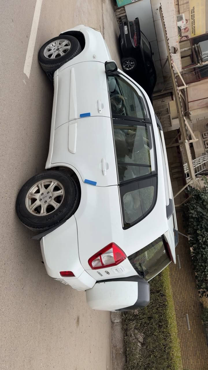 تيكو 2014 مكينة 2000 كير ميكانييكييي
تيكو 2014 / فتحة سلايد / داخل جلد / تدفئة تبريد كشنات/ تحكم ستيرن / كروس سرعة / حساسات خلفية / بلوجكترات/مكينة 2000/ كير ميكانيكيي / السيارة ماشية 90 الف فقط 
جاهزة من كل النواحي السعر 70 مكاني بغداد/حي البنوك 
للاتصال ***********
