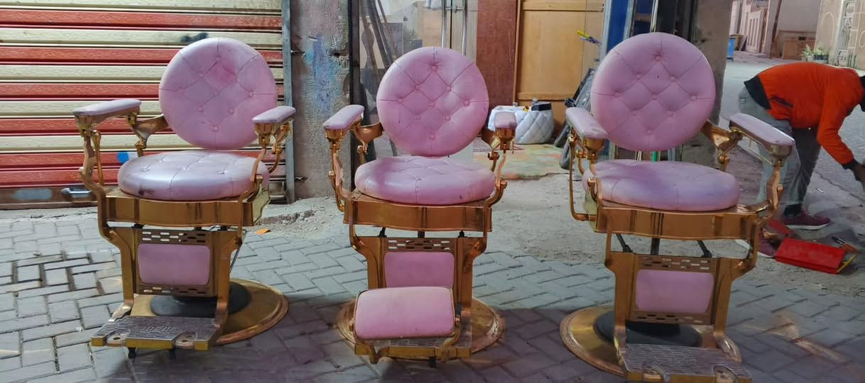 كراسي ملكي للبيع بلسعر مناسب
مكان بغداد مدينه الصدر الحبيييه
تواصل على الخاص


**إذا كنت صاحب هذا الإعلان وتريد حذفه لأي سبب، رجاءا أرسل رسالة إلى الدعم الفني**