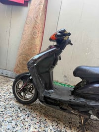 سكنس 140 شغاله  بيها تلحيظات بسيطة  كهربائيات شغاله بنز كلج وخرز جديد ...