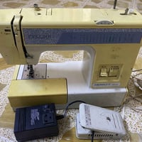 السلام وعليكم مكينت خياطه لالبيع او ڤر 15نقشه بيه التواصل عل رقم 07701...