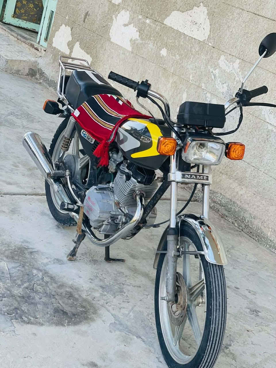 سلام عليكم دراجه سيفان 5كير مديل 2022 اوراق دراجه حلوه ونضيفه سعر 425وبيهه مجال بسيط
واسط الاحرار الحسينيه 

***********
