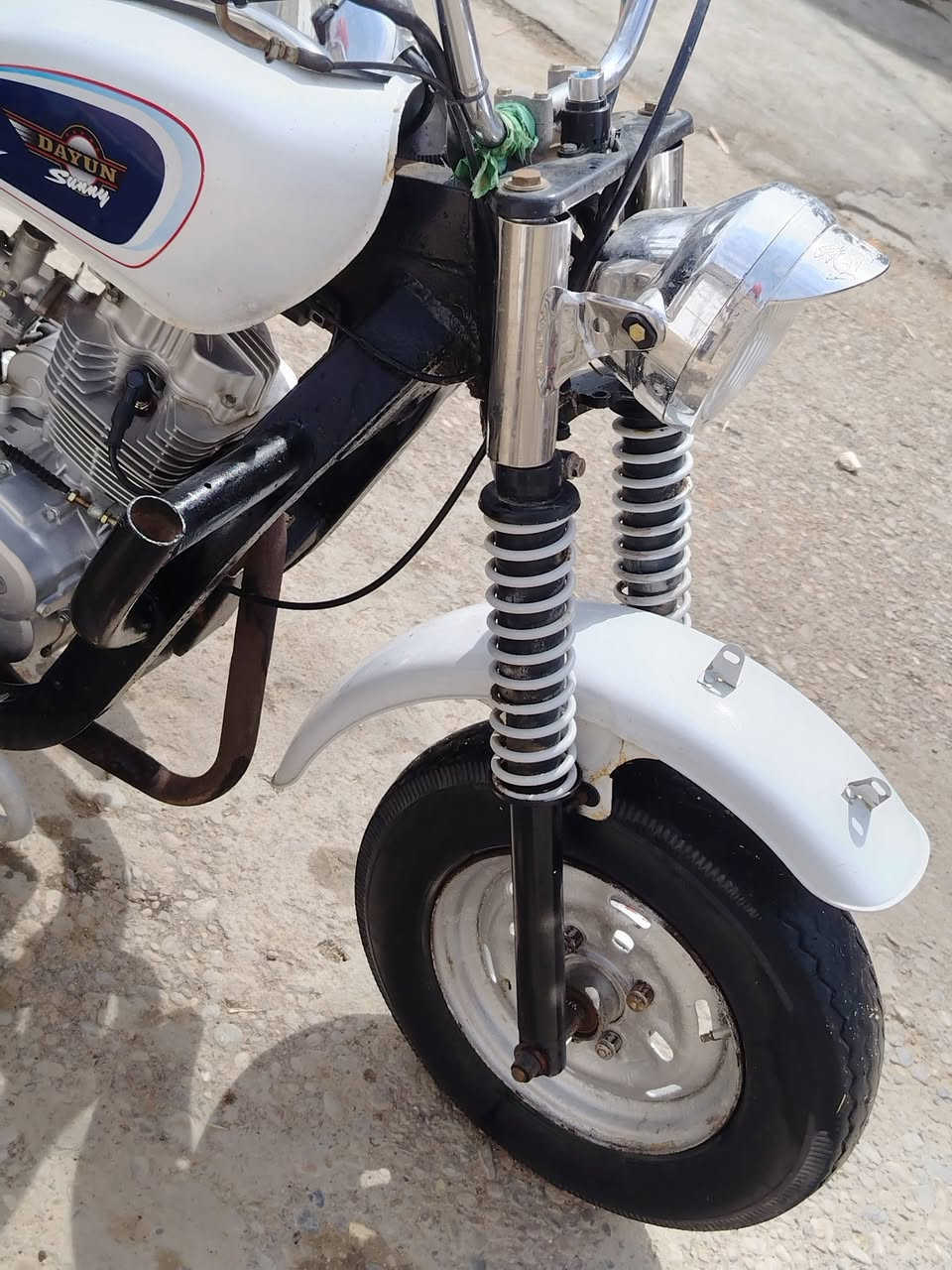 دايون موديل ١٤ بسمي محرك قبل شهر بدلته مكفوله سعر مليون و٢٠٠ لمجر ناحيه لعدل ***********
