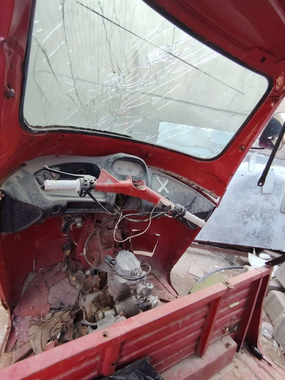 تكتك محوره ستوته بس متروكه اوراق قيم وخذ
***********
