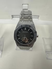 ساعات ماستر • كل قطعة • تفاصيل خاص