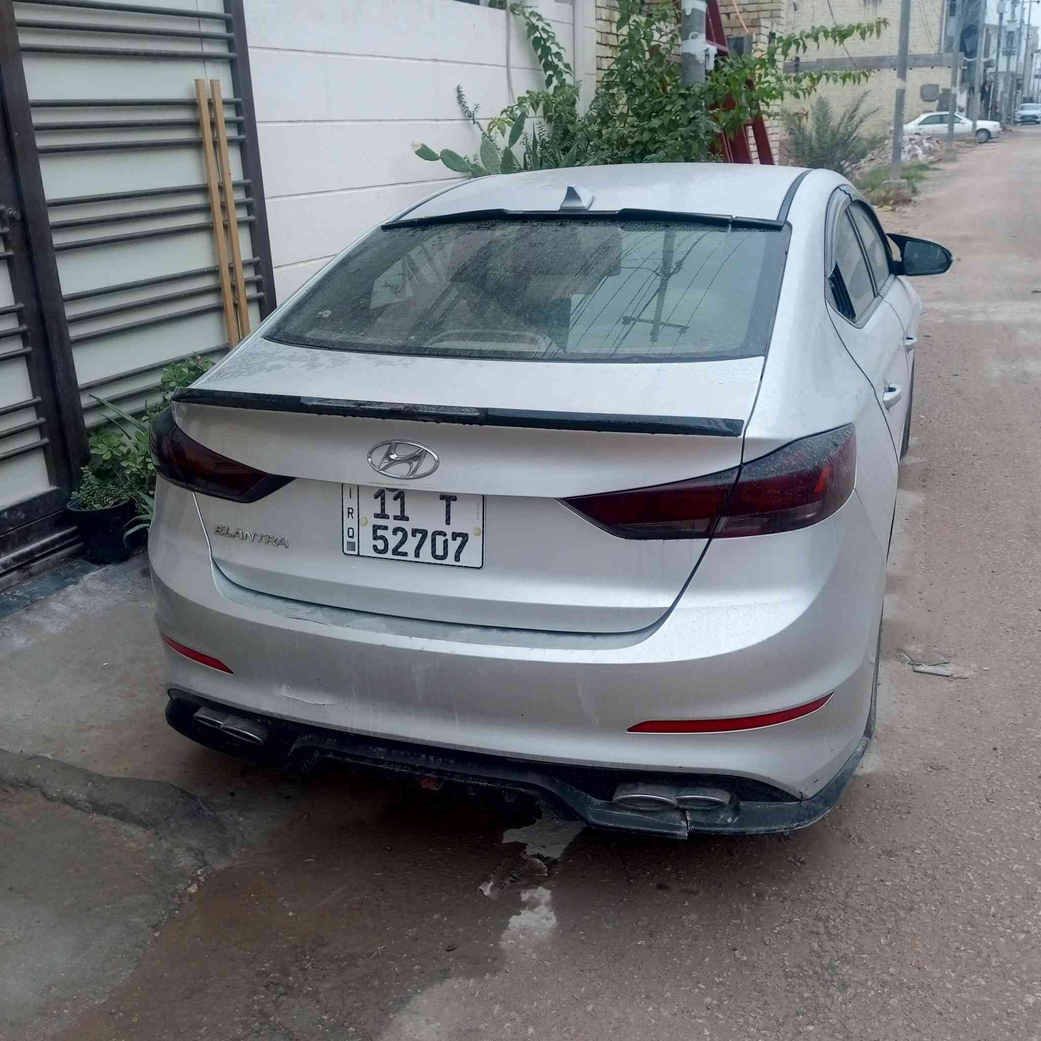 السلام عليكم.النتر امريكي موديل 18بغداد باسمي لون سلفر بيه صبغ البنيد والدعاميه  نفسهم .تحكم استيرن جهتين شاشة اعطال رادار جانبي كامره دواره سياره حلوه بيه مكانات بارد مامصلحهن السعر 128وبيه مجال للشراي موبايل ***********
