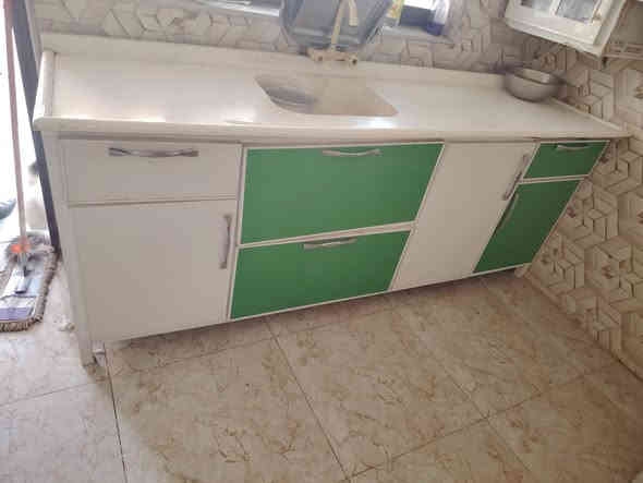 كاونتر مرمر ٥متر مع الزاويه نظيفه ضرر الباب نرماده وكابونه فطر مابين عنوان بابل البكرلي

*********** السعر ٧٠٠وبي مجال
