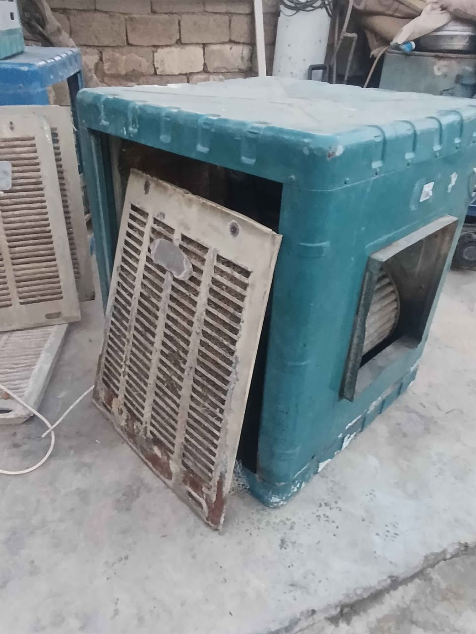 مبرده شغاله بل شرط سرعه وحده حجم 2/5السعر 50وبي مجال *********** كركوك, العراق
