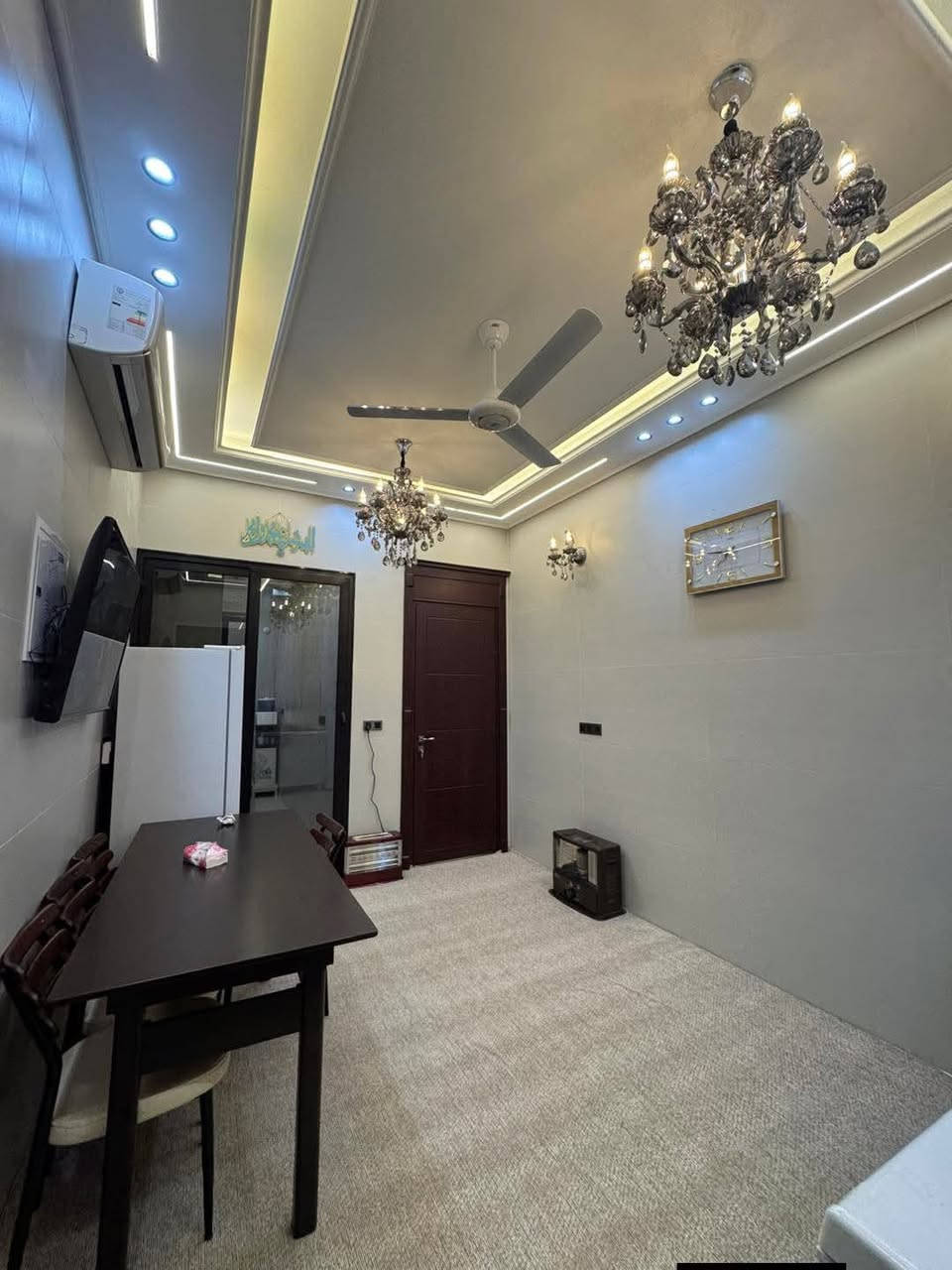 مستعدون لعمل جميع.انواع ديكورات الاصباغ  
اتمنى ان ينال اعجابكم 
*********** العنوان 
المسيب حي المصطفى
الوان مميزه من شركه فاوري
