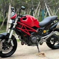 سلام علیکم  Ducati696 2013 ضمان گیر محرک بدون حادث  2013 دوكادي 696 ال...