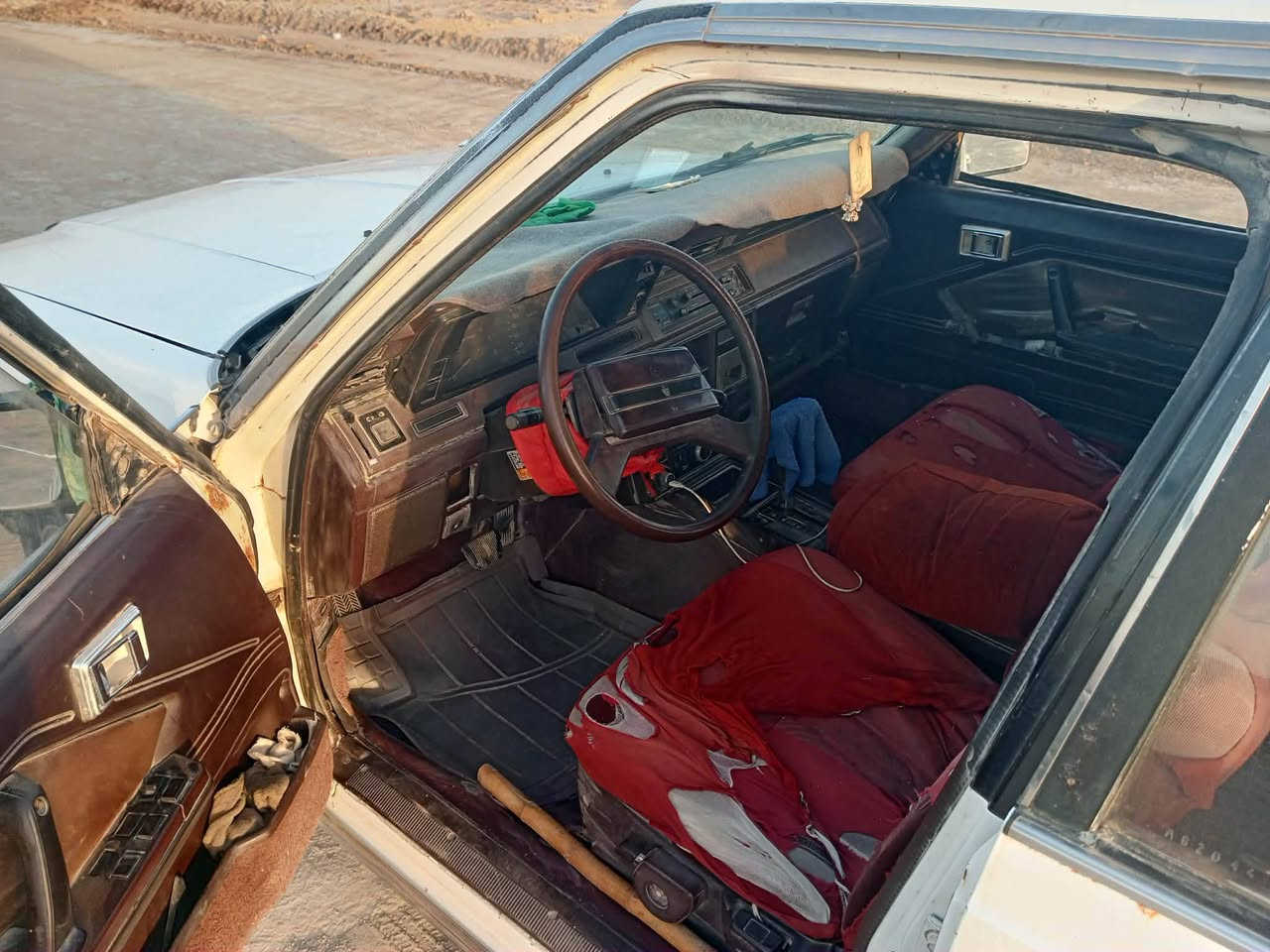 السلام عليكم سياره سوبر موديل 85  مكينه اوكير في فيتي مكفولات كهربائية كله شغاله السعر 33 اوبيه مجال  مكاني الناصريه سوك الشيوخ  الشرياي يدلل ***********
