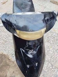 دراجه حجم ستين للبيع سعرها 150بيها مجال مثل مشوفون دراجه علا وضحه نضيف...