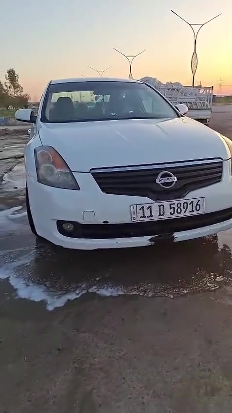 السلام عليكم
نيسان التما موديل 2009 للبيع
رقم بغداد مشروع وطني خليجي
بصمة ابواب وبصمة تشغيل
كير ومحرك خير من الله وبشرط ضمان
تبريد خير من الله ثلج 🥶
داخل عسلي وكما موضح بالصور
السونار مالتههه مرفوق بالصور داخل منشور
سياره مال بيت وبسمي تحويل ثاني يوم
متصرف عليهه اي شي نصبه وجمااليه بس
تريد ستر رب العالمين وبالخير ع ياخذه
سعر 85$ وبيه مجال بسيط للطيبين

***********
***********
