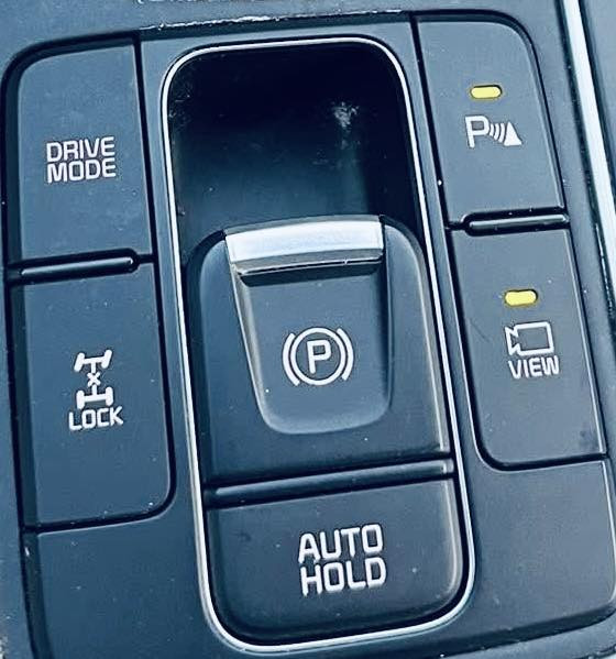 السلام عليكم
كيا سورنتو 2020
خليجي كويتي 
ضمان الشركه الدوليه
فووووول مواصفات 
كامرات محيطيه
مكفوله كفاله عامه 
ضربه صبغ تبديل بارد 
ماشيه 68
رقم بغداد بأسمي
السعر 285
***********
