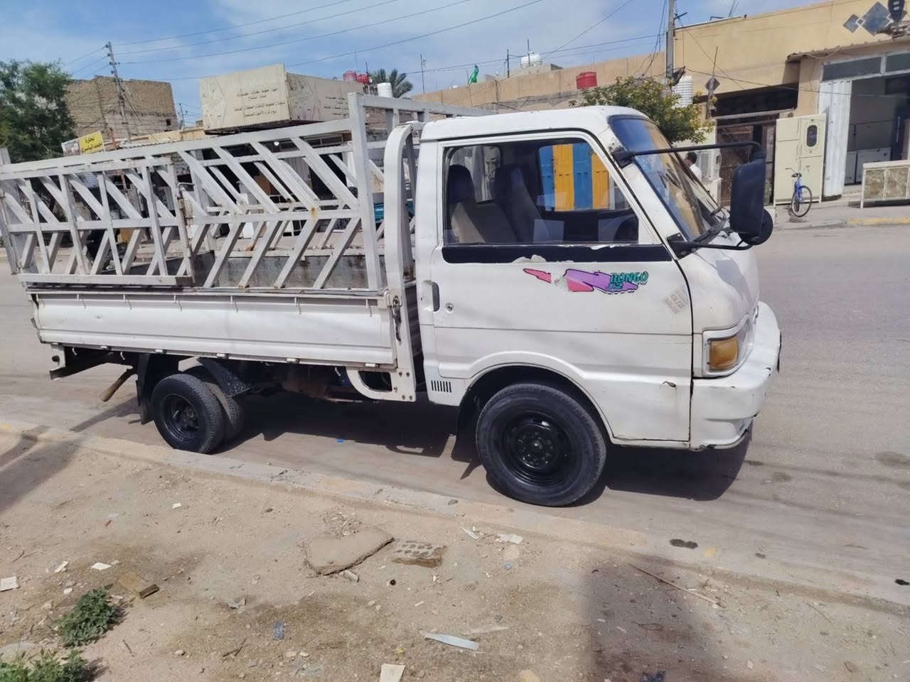 كيه بنكومديل ٩٦ مكفول كيرمحرك شاصي مكينه ٨جنكال بدي بومه سنويه ٢٨ رقم بغداد مكاني كربلاء نتصال *********** شرط التحويل
