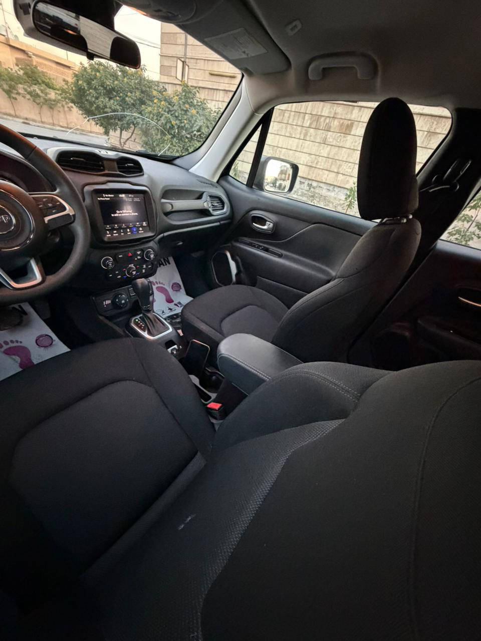 -
جيب رنيكيد موديل 2023
رقم اربيل - بيها صبغ بالبنيد وجاملغ مفتوح وراجع نفسه بي تعديل بارد
جميع الايرباكات سليمة 
مواصفات نص
بصمة تشغيل 
شاشه كبيره 
تحديد مسار
فور ويل 4x4 
الجام اوتو 
تشغيل عن بعد 
رادارات  امامي وجانبي 
شاشة لمس كامرا خلفيه  
وباقي المواصفات معروفه 
 واتساب او الاتصال عالرقم
*********** 
بغداد المنصور
148  ورقة سعرها
