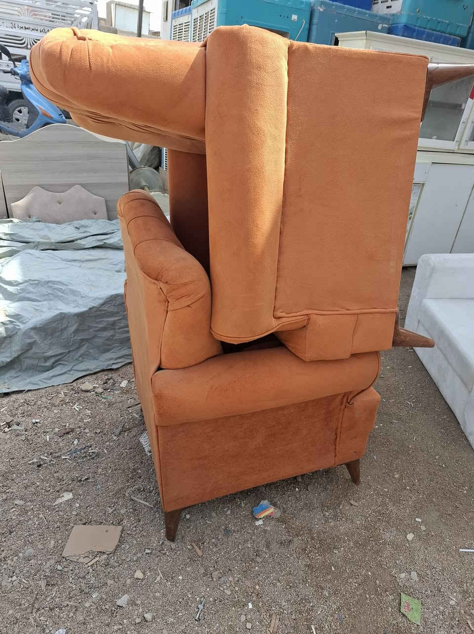 كراسي مفرد باله تركي نظيف جدا خشب قوي والسفنج ضغط طبي بولستر 
الحمزه الغربي ***********
