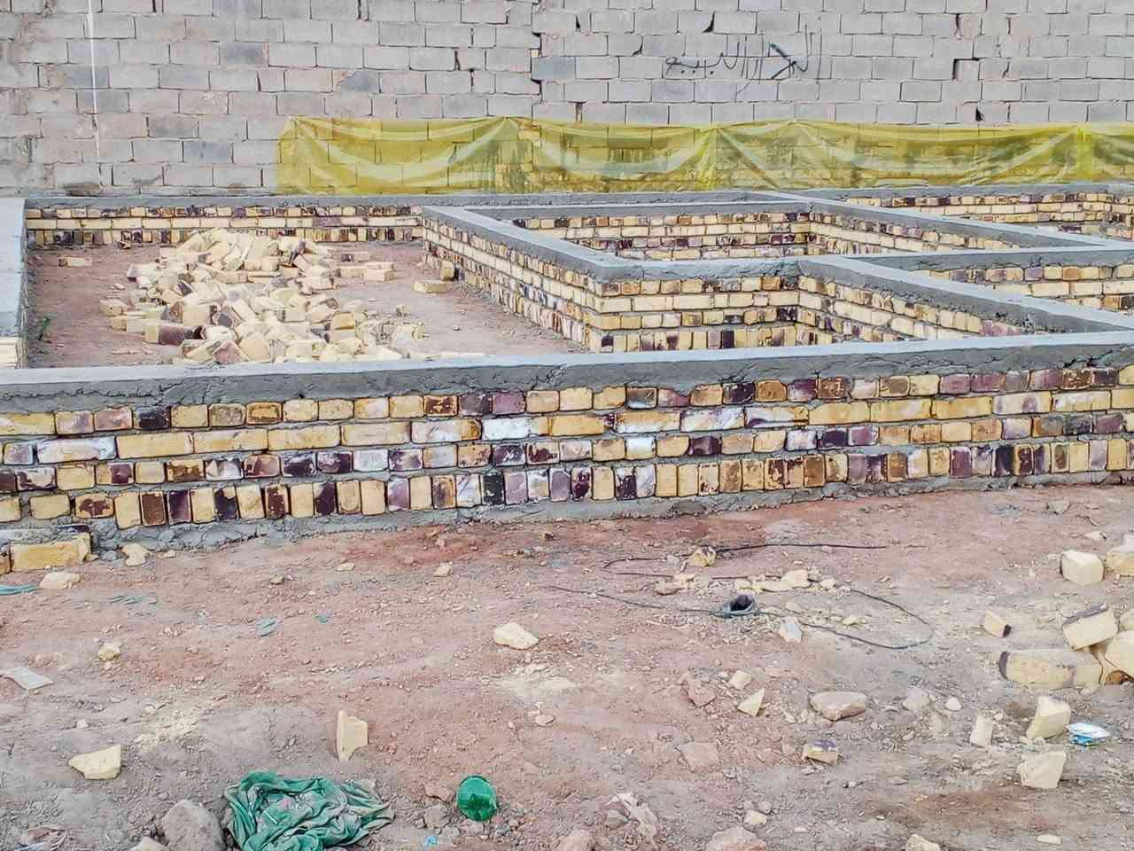 عرصه البيع مساحته 150متر
الديوانية ال ابو جاسم  خلف السيطرة ريده 7وبيه مجال 
هذا رقمي ***********
