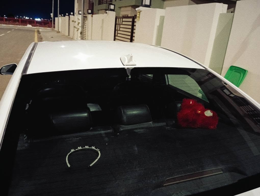 سوناتا فئة سبورت موديل ١٨ وارد امريكي فول مواصفات ماشية ١٣٠ الف ميل سونار رقم قادسية مداورها بالنجف باسمي هزه جديده  وصور الحادث بالمنشور 
شواصي تكم لغود مكفولات مكينه كير مامفتوح السعر 120 وبيها مجال ترهم بيع او مراوس للاستفسار مراسلة الصفحة او الاتصال ع الرقم (***********) بي واتساب النجف, العراق
