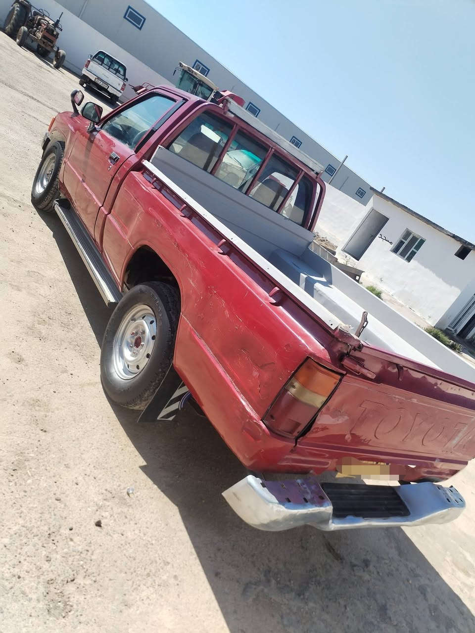 السلام عليكم 
بيكم للبيع او مراوس حسب القناعه 
الموديل 1985
رقم صلاح الدين اصفر شرط التحويل او الوكاله 
محرك كير صدر اكسل شرط 
#العنوان_كركوك_الحويجة 
معرض الوفاء لبيع وشراء السيارات والتركترات وجميع المعدات الزراعيه الحويجه 
الشراي يتصل على الارقام التالية 
***********
او
***********
