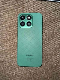 هونر x8b • ٢٥٦ • نظيف