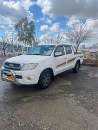 هايلوكس • ٢٠١١ • دهوك