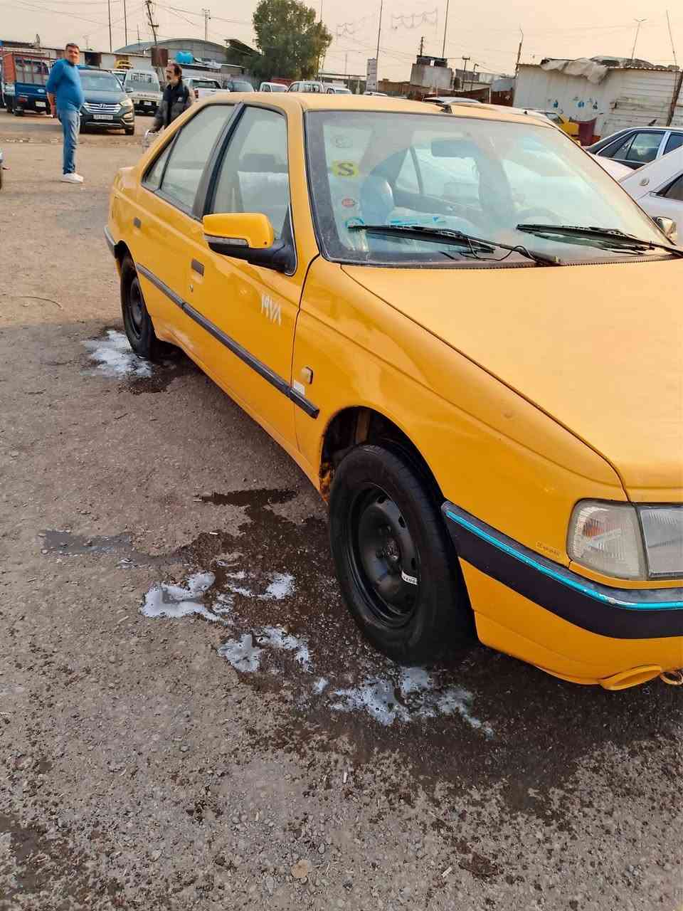 سلام عليكم بيجو جي ال اكس 2010كير ومكينه وصدر وتبريد كلش زين  رقم بغداد شرط التحويل سنويه لل٢٩ سعر ٣٠وبيه مجال ***********
وتس اب او تصال
