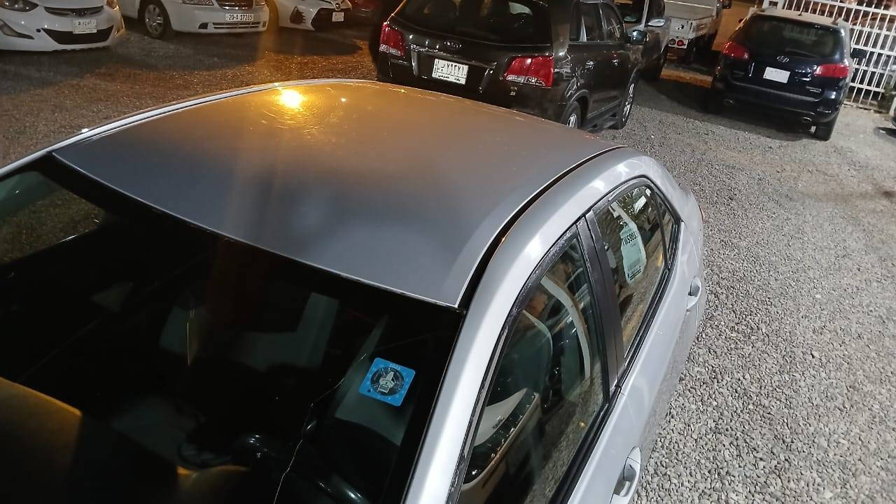 كورلا موديل 2017 لون سلفر رقم بغداد مشروع وطني السياره كير محرك خير من الله السياره حادثهه بامريكا دعاميه اماميه ومصلحه واني بدلته لون اسود وبعدني مصبغته ابيع على عالوضع وبيه 3 قطع صبغ  بالعراق اثر جراد فقط بدون حادث بدون خدوش بس جارد وصبغوهه والسياره هالموجود ابيعلك  للبيع وترهم مراوس حسب القناعه 
السعر 118 وبيهه مجال 
*********** 
العنوان ديالى جديده
