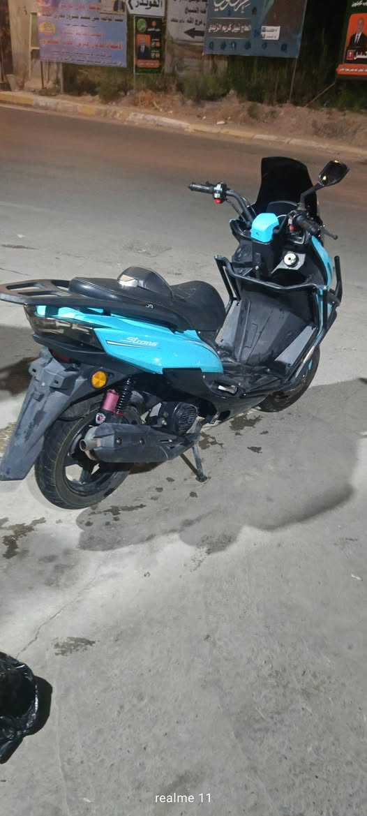 سلام عليكم دراجه للبيع شرط محرك استندر كفرات سويج + بصمه السعر 750 وبيهه مجال حك الجيه مكاني ديالى بعقوبه واتساب ***********
