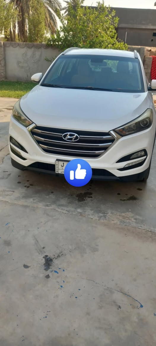 مكلف بالنشور 
سيارة توسان للبيع موديل 2017. خليجي بيه ظربة صفحة عكس السايق مبدل بابين والجاملغ الامامي للستفسار اكثر الاتصال بصاحب السيارة الرقم ***********
السعر المطلوب:150$ ورقة
