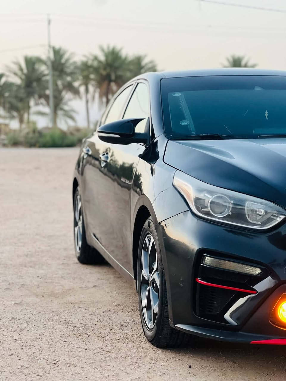 السلام عليكم فورتي موديل 21
سياره جديده
جاهزه من كلشي سياره جديده او ماماشيه
حته حجر البئه مكفول شرط ولاء كلوب مشتغل

رقم مثنئ معوقين وكاله عامه
مكان سياره نجف
مواصفات عاديه
حادثه بصيط
***********
سعر 115 او بيه مجال بصيط
للبيع فقط
