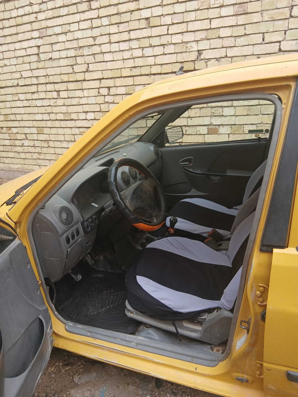 السلام عليكم سايبا 2012 مصفره هيئا وغرامات شواصي مفطره ومصلحه درجه اولى وكورها موشي يرادلها كور جديد   كشر نضيف كير خير من الله تخم تاير جديد السعر 23 ورقه وبيها مجال بصيط
الهاتف ***********
