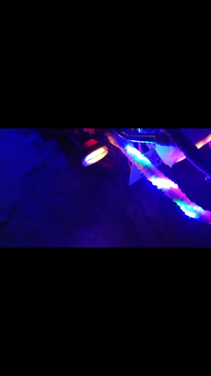 السلام عليكم دراجه تاگير موديل2025للبيع دراجه خير من الله مكفوله لاگلبه لاجفيه اوراق كامله دراجه نضيفه تاخذهه ربع متصرف عليهه مكاني ديالى الخالص السعر 650وبيهه مجال للشراي الخاص مفتوح اي استفسار اني حاضر


**إذا كنت صاحب هذا الإعلان وتريد حذفه لأي سبب، رجاءا أرسل رسالة إلى الدعم الفني**