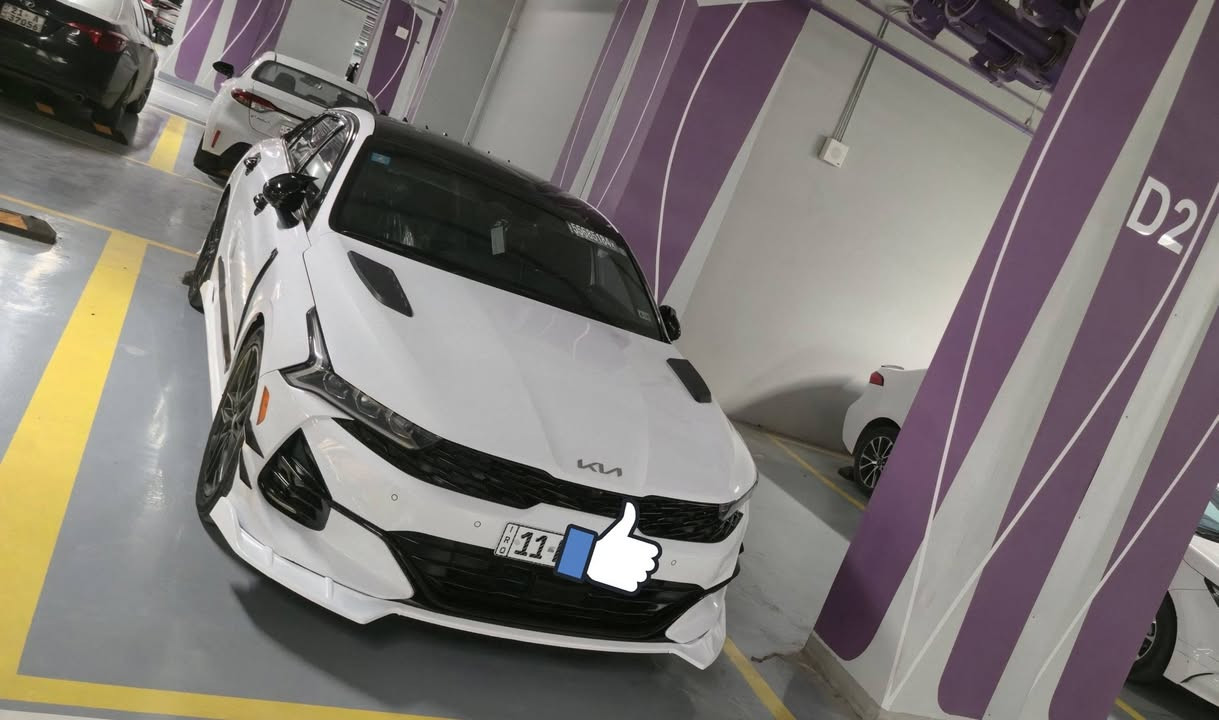 جي تي 2023
بغداد باسمي 
قطعه وحده جاملغ خلفي بدون ايرباك 
مفوله للاخير مناقصه اي شي شنو بالك بيه 
مكينه ٢٥٠٠ تيربو 
ماشيه ٢٦ 
*********** وتساب
