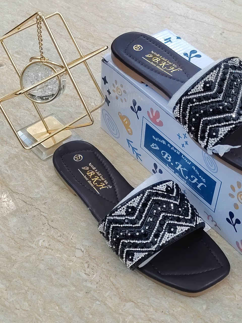 مجمع الوكيل للمواد المنزلية
يوجد  خدمة توصيل لجميع المحافظات العراق 🇮🇶
الزهيرات الشارع العام مقابل عياده الدكتور ايهاب 
***********
