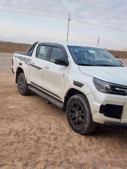 جي أر موديل ٢٢ سعودي اصل ام الستر لك ام المنفاخ مكفوله كفاله عامه حته من الزلغ سياره جديده ماشيه ٨٦ الف رقم سليمانيه تريد وكاله تريد ديره السعر ٤٠٥ ورقه او امراوس فقط لكزز كورو لون ابيض او جكساره موديل ٢١ ساز مكفوله حصره ماشيه قليل لون ابيضض
رقم صاحب السيارة ***********
