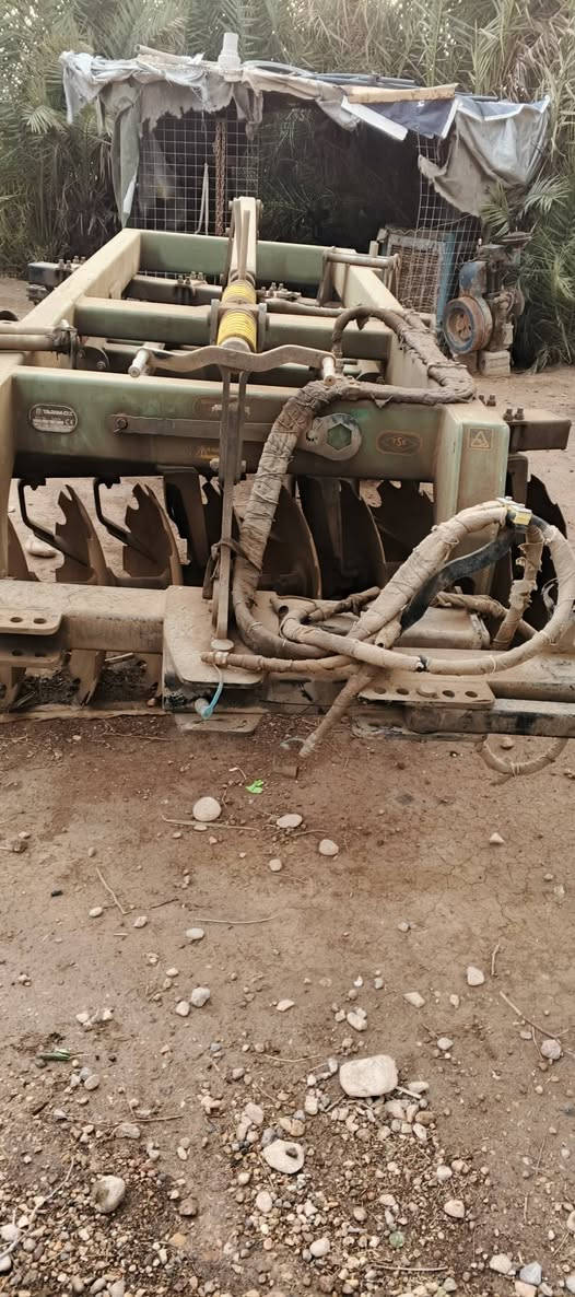 السلام عليكم ورحمه الله دسك حجم 20للبيع جديد مامشتقل للاستفسار الاتصال على الرقم ***********
