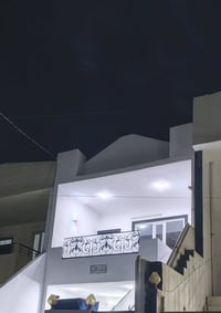 الأسرى مفقودين • ١٠٠م • طابق ثاني