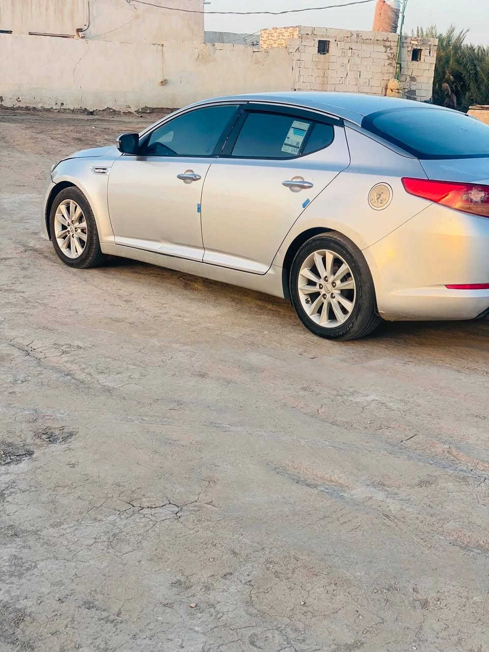 سلام عليكم اوبتيما مديل 12 خليجي فول كامل محرك 2400مفتوح كازكت بس شرط لا تبخير وله تنقيص بيه رش صبق بل بنيد وباب بدون دواخل وباقي كفاله تبريد حداديه جديده وتخم تاير رقم بغداد سنويه 28 وبسم راعيه شرط تحويل السعر 107 وبيه مجال ترهم مراوس مديل 8 مع الفرق الشراي مكاني السماوه ***********
